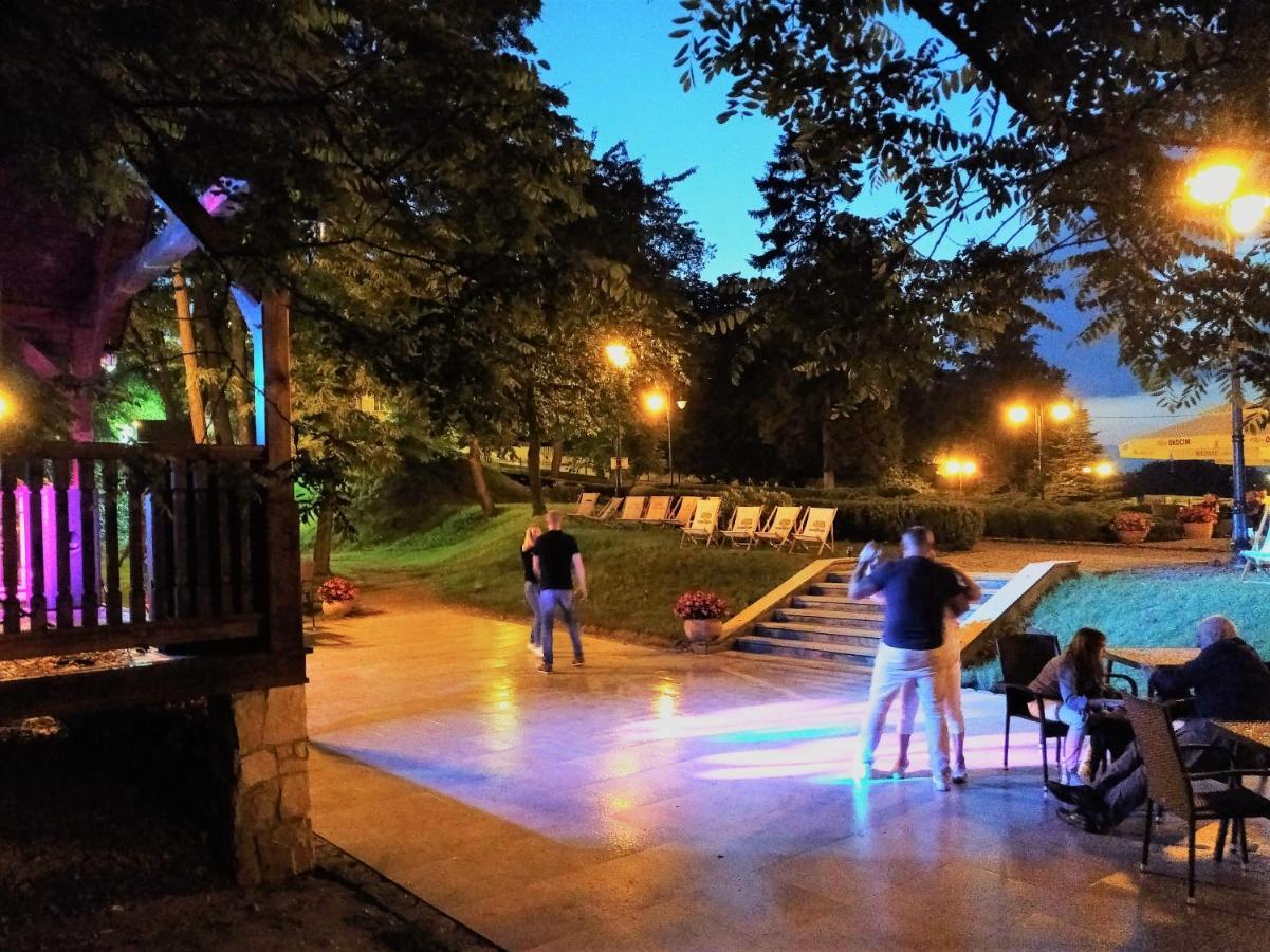 Hotel Sarmata Zespol Dworski Sandomierz Bagian luar foto