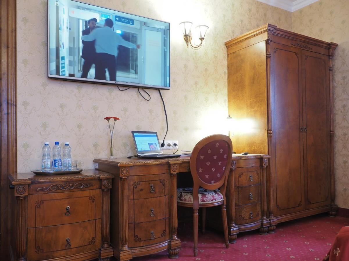 Hotel Sarmata Zespol Dworski Sandomierz Bagian luar foto