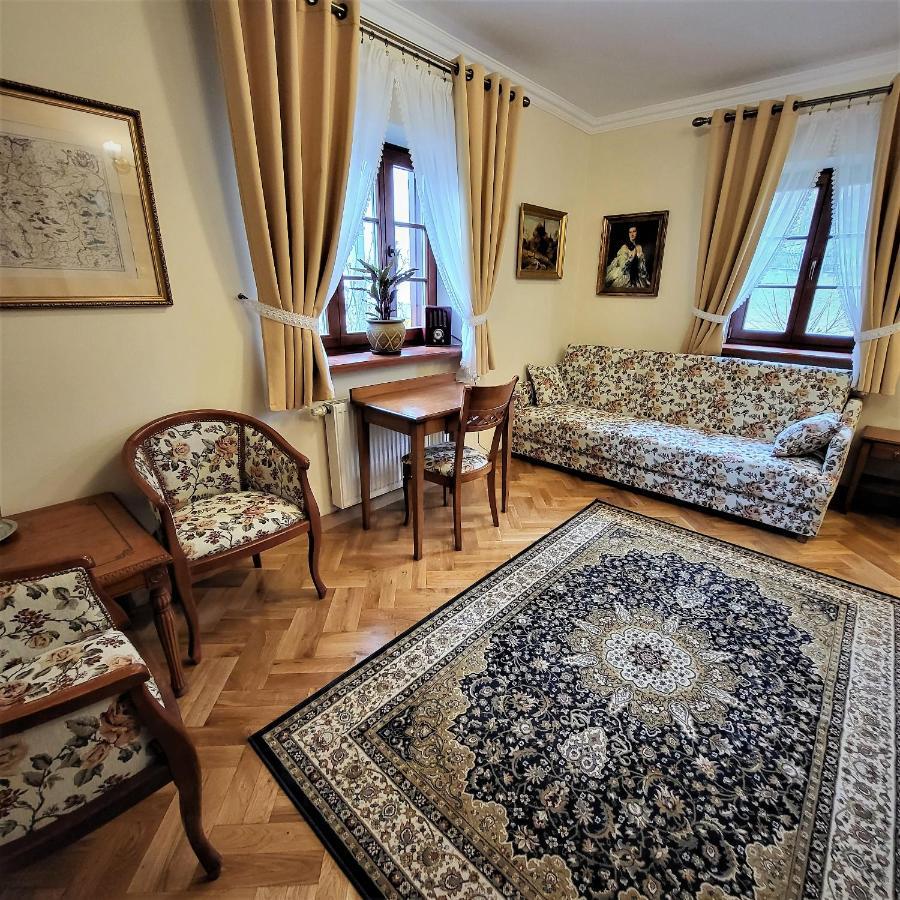 Hotel Sarmata Zespol Dworski Sandomierz Bagian luar foto