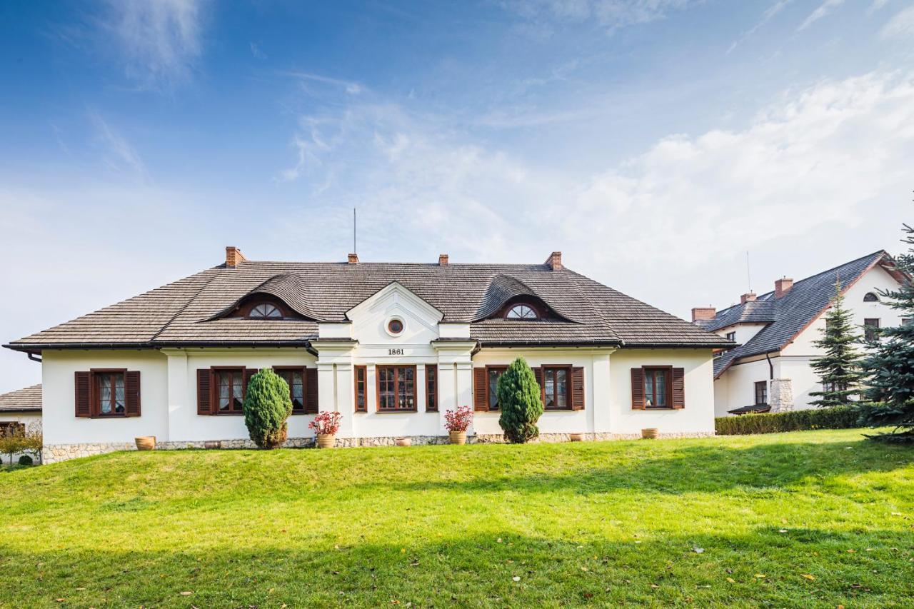 Hotel Sarmata Zespol Dworski Sandomierz Bagian luar foto